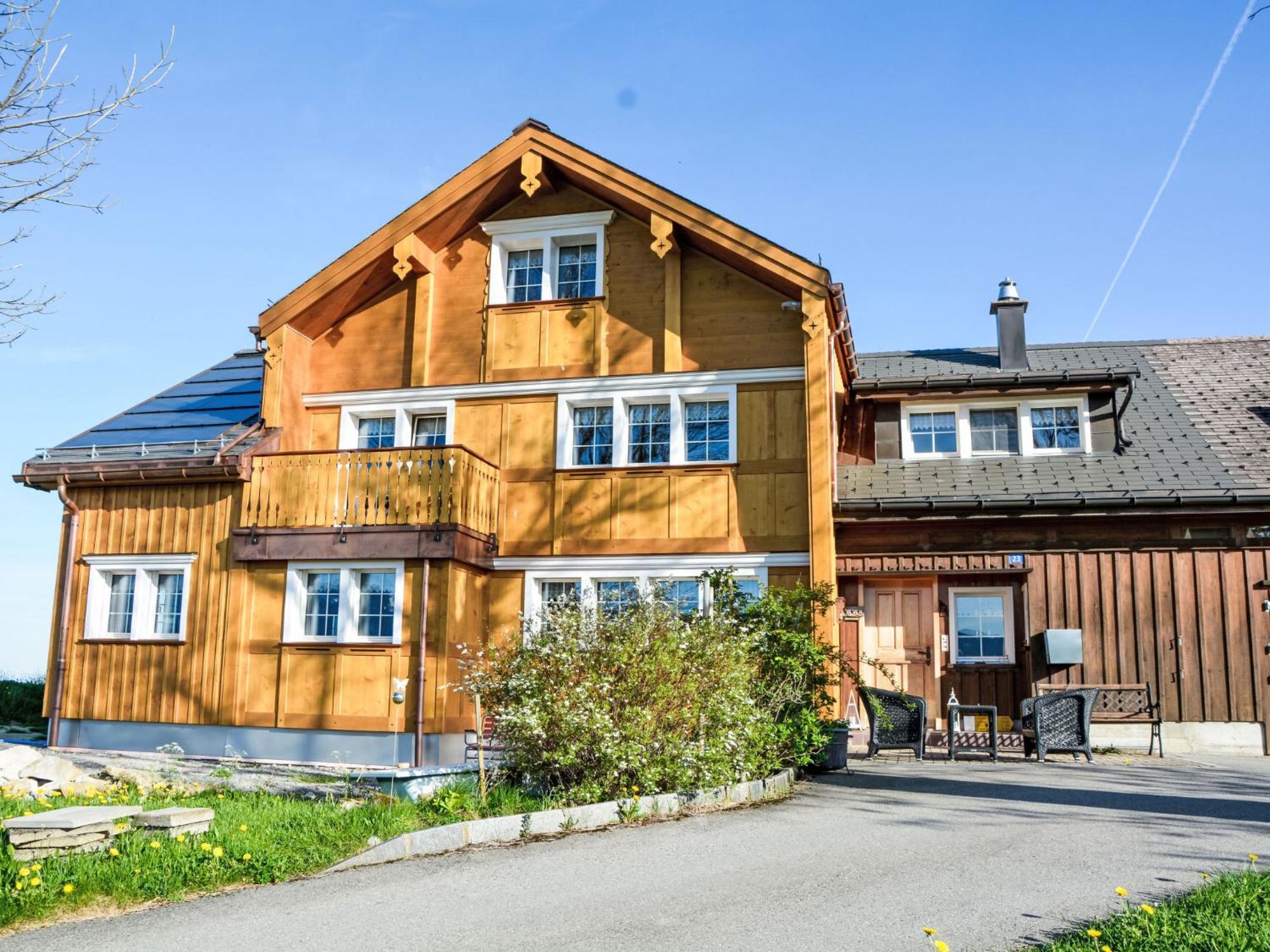 Appartement Panoramablick By Interhome